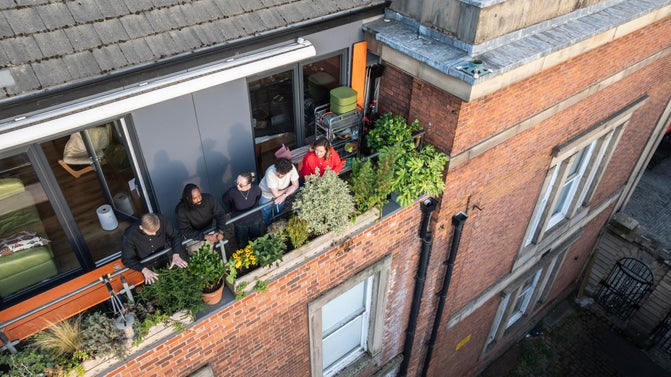 Contestant balcony for the Sky Gardening Challenge.
